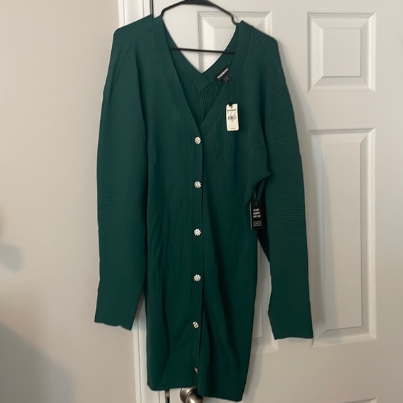 Express Dresses & Skirts - Express Emerald Green Ribbed Dress Size XL NWT